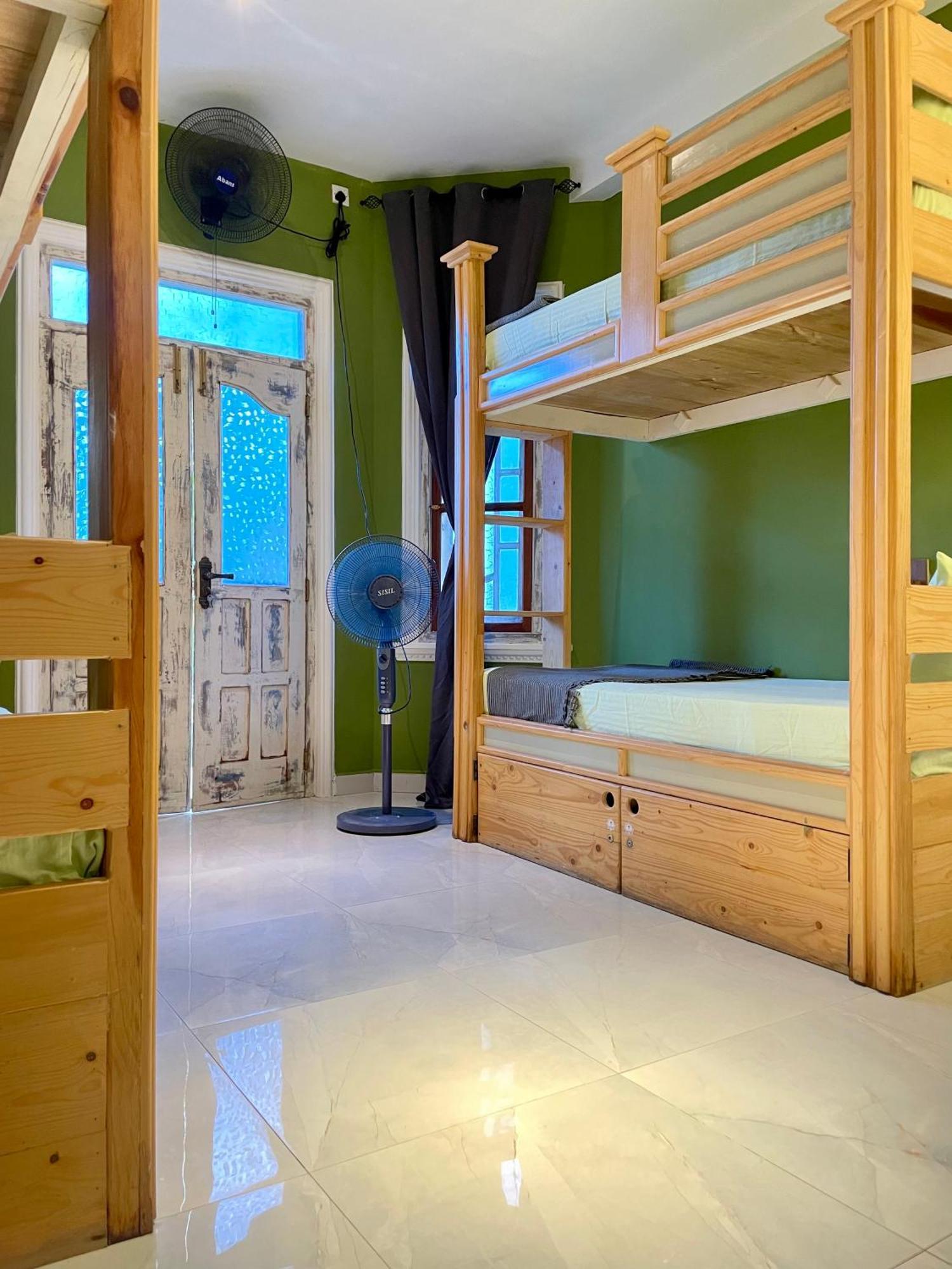 Habibi Hostel & Restaurant Unawatuna Zewnętrze zdjęcie