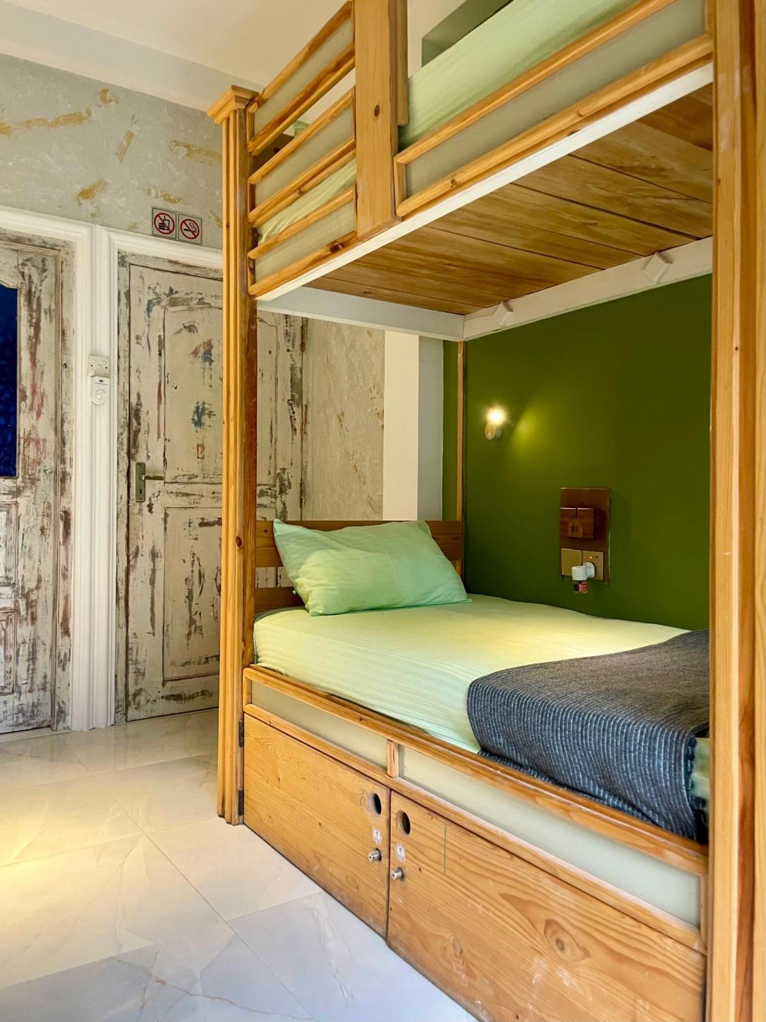 Habibi Hostel & Restaurant Unawatuna Zewnętrze zdjęcie